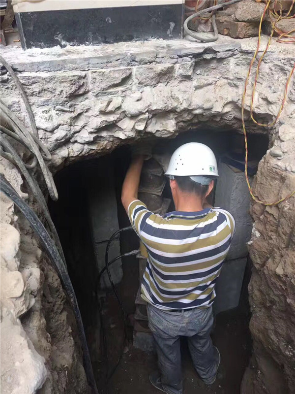 房屋糾偏，靜壓樁